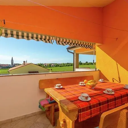 In With Private Pool بيت للعطل